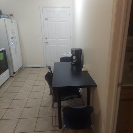Crystal Room 1 Guest House Near 12Mins To Ewr Airport / Prudential / Njit / Penn Station نيوآرك المظهر الخارجي الصورة