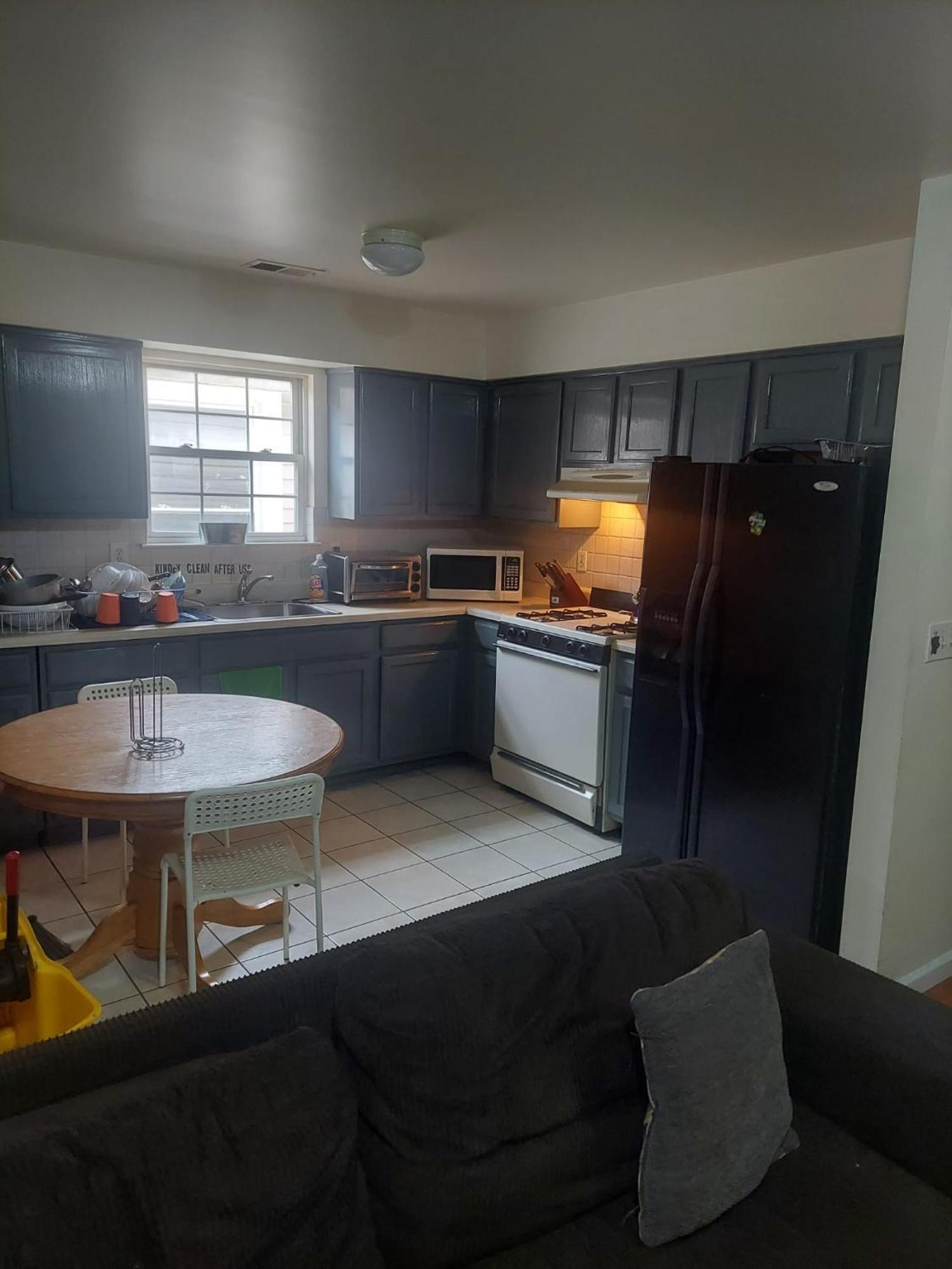 Crystal Room 1 Guest House Near 12Mins To Ewr Airport / Prudential / Njit / Penn Station نيوآرك المظهر الخارجي الصورة