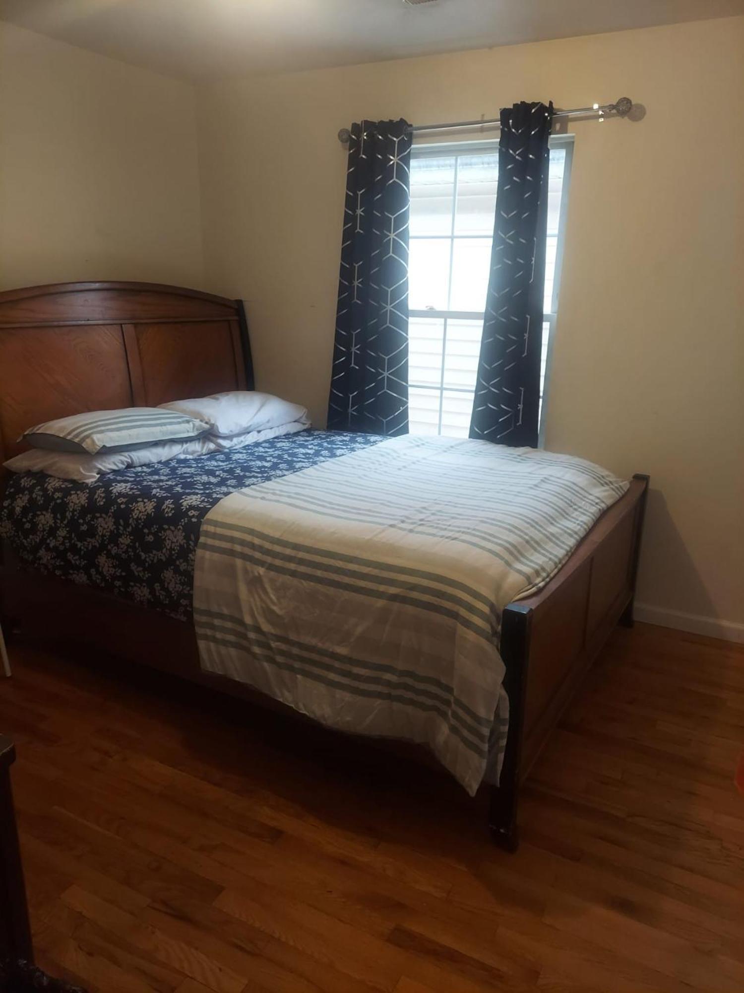 Crystal Room 1 Guest House Near 12Mins To Ewr Airport / Prudential / Njit / Penn Station نيوآرك المظهر الخارجي الصورة