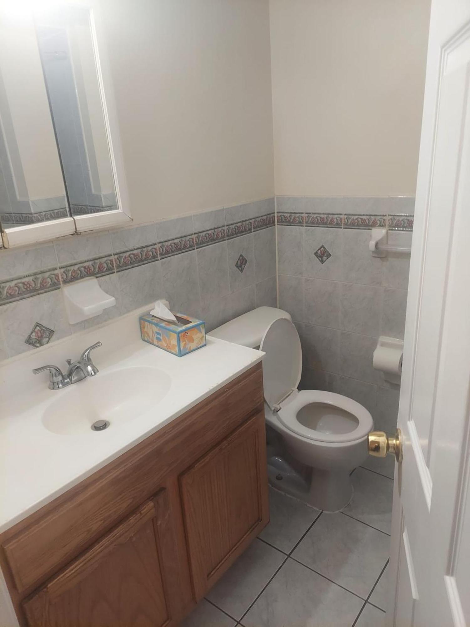 Crystal Room 1 Guest House Near 12Mins To Ewr Airport / Prudential / Njit / Penn Station نيوآرك المظهر الخارجي الصورة