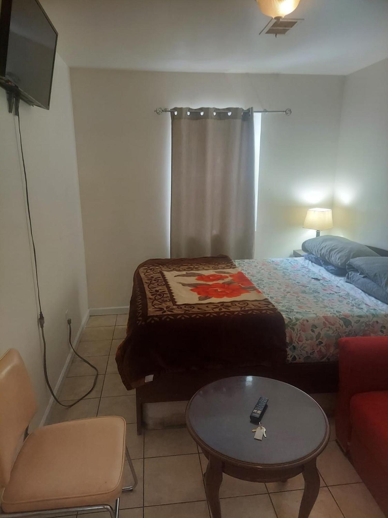 Crystal Room 1 Guest House Near 12Mins To Ewr Airport / Prudential / Njit / Penn Station نيوآرك المظهر الخارجي الصورة