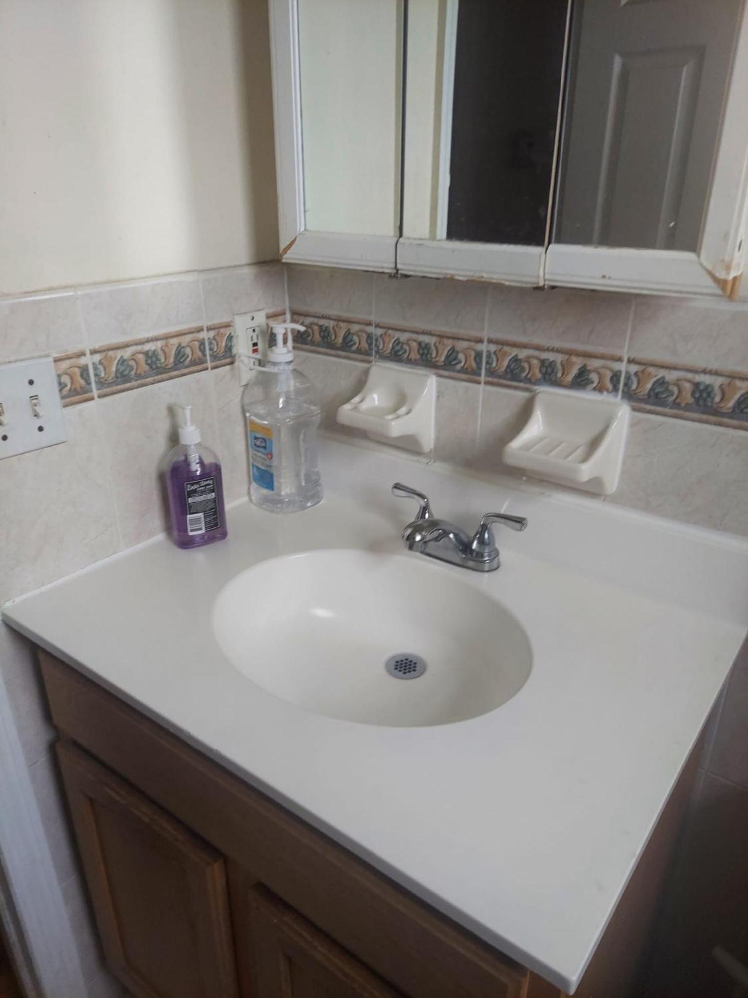 Crystal Room 1 Guest House Near 12Mins To Ewr Airport / Prudential / Njit / Penn Station نيوآرك المظهر الخارجي الصورة